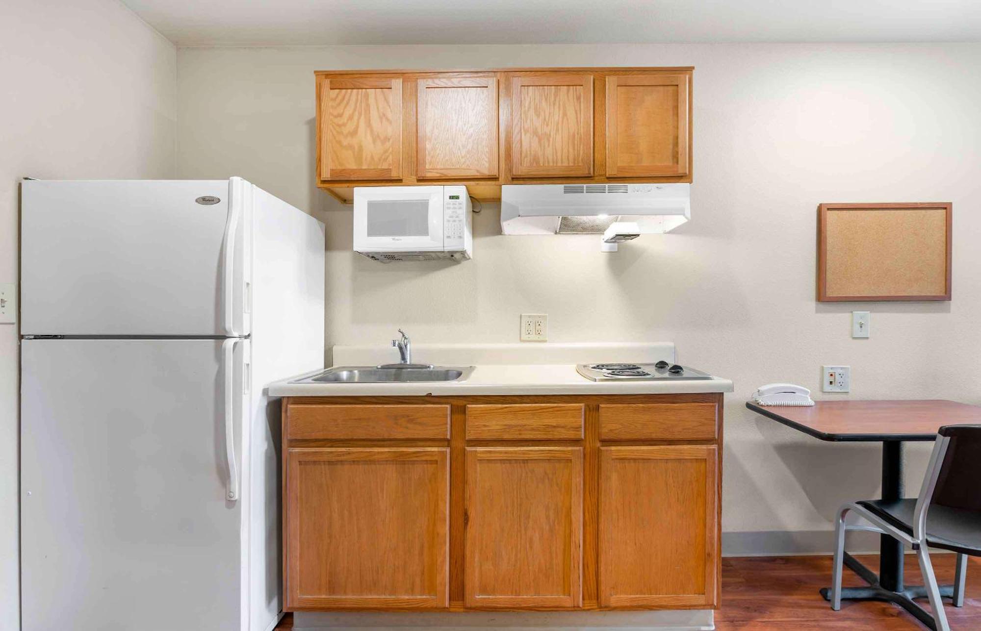 Extended Stay America Select Suites - Indianapolis - بلينفيلد المظهر الخارجي الصورة