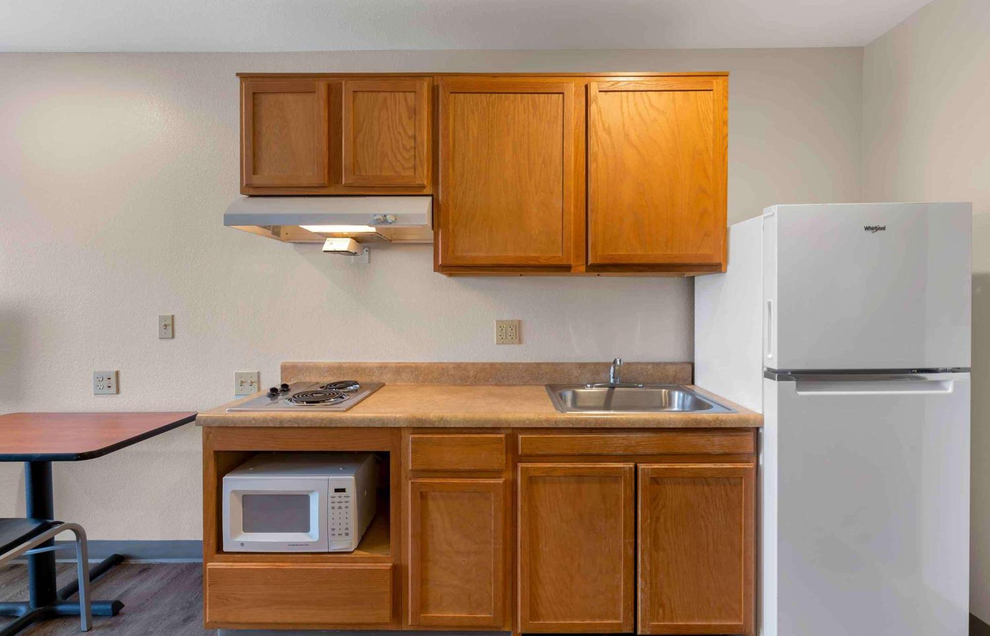Extended Stay America Select Suites - Indianapolis - بلينفيلد المظهر الخارجي الصورة